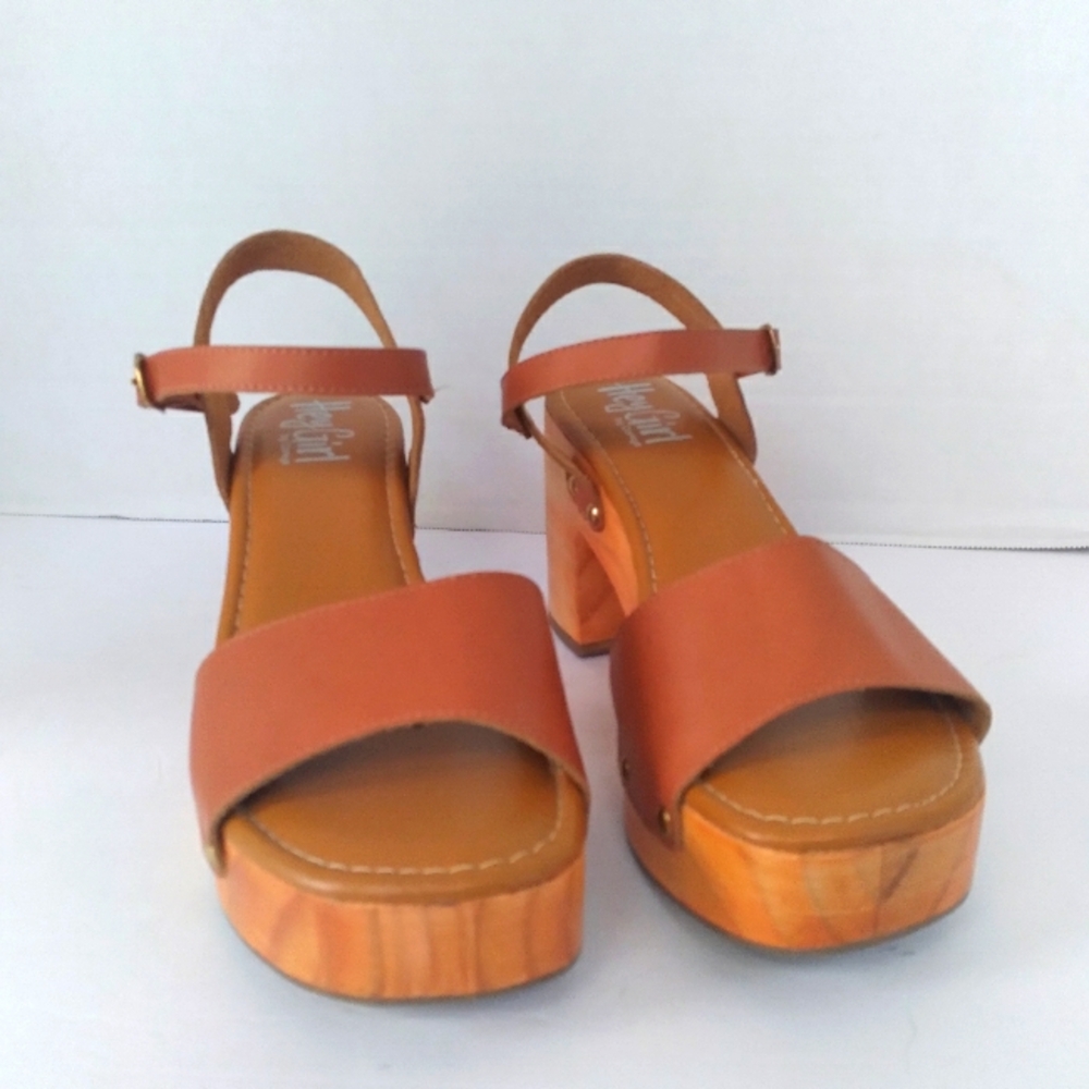 Hey Girl by Corkys Cognac Brown Faux Wood Platform Block Heel‎ Sandals Studded